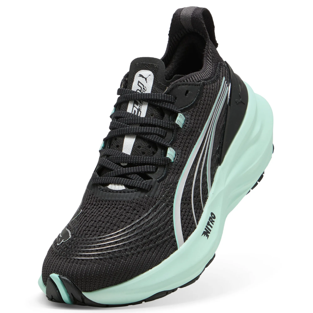 Puma ForeverRun Nitro 2 Damen Laufschuhe in Schwarz mit mintgrüner Sohle und reflektierenden Details