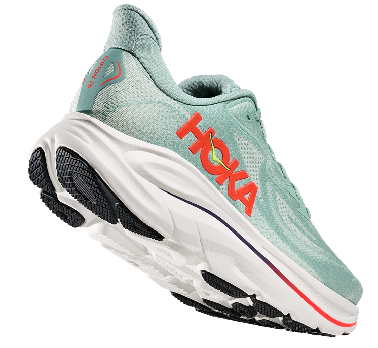HOKA Clifton 10 Hellblau mit rotem Logo und Weißer Sohle