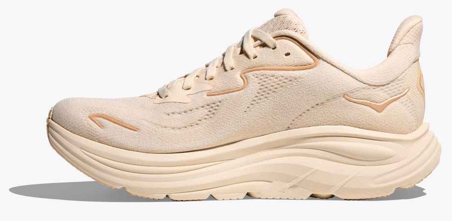 HOKA Laufschuh Modell Clifton 10 in Vanillefarbe 