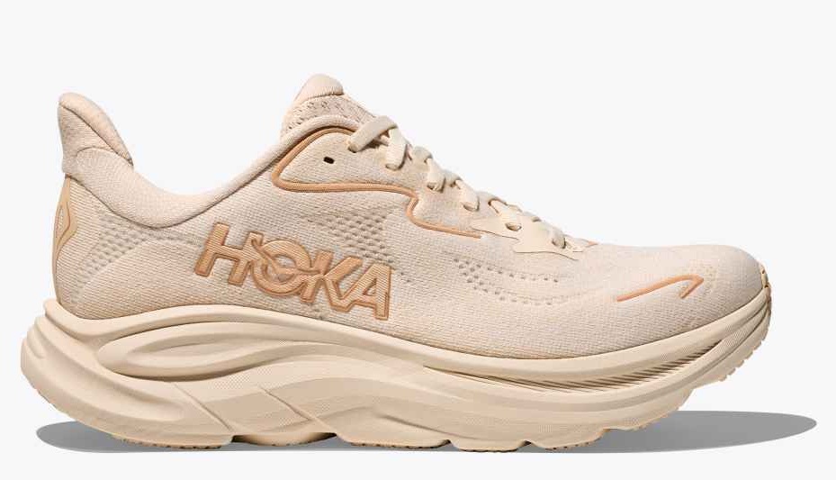 HOKA Laufschuh Modell Clifton 10 in Vanillefarbe 