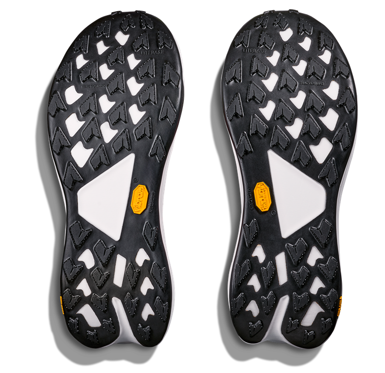 Hoka Tecton X 3 in auffälligem Design mit gelb-neongrüner Sockenkonstruktion, schwarzem Mesh-Obermaterial, großem HOKA-Logo und pink-weiß-schwarzer Zwischensohle mit Vibram-Außensohle Hoka Tecton X 3 in auffälligem Design mit gelb-neongrüner Sockenkonstruktion, schwarzem Mesh-Obermaterial, großem HOKA-Logo und pink-weiß-schwarzer Zwischensohle mit Vibram-Außensohle