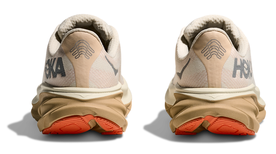 HOKA Clifton 9 GTX Beige mit Brauner sohle