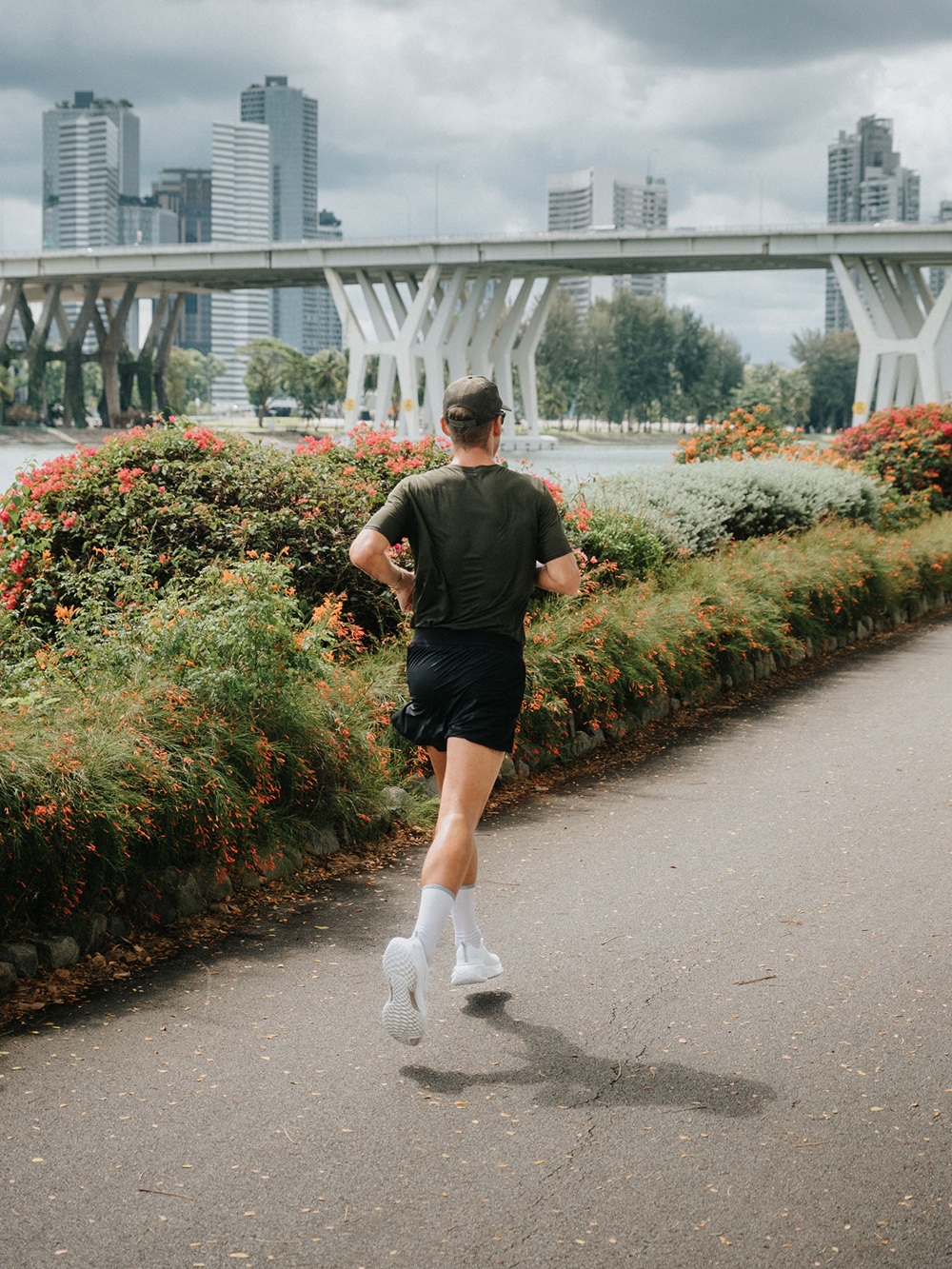 Fusion Run-T-Shirt Herren in Grün – leicht, atmungsaktiv