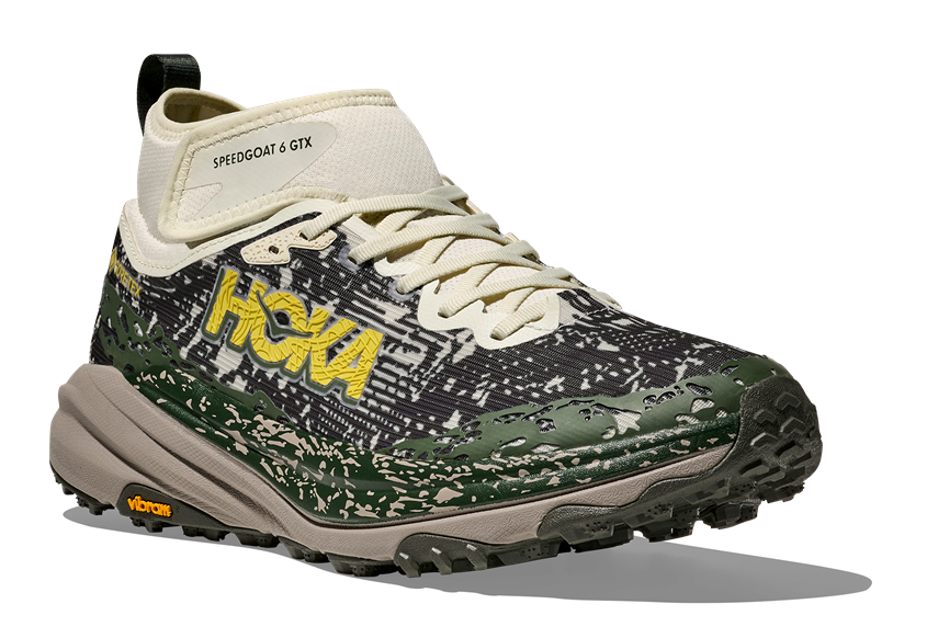 HOKA Speedgoat 6 GTX MID in Camouflage-Design mit hohem Schaft und Vibram-Außensohle