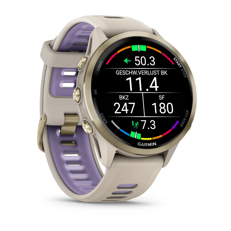 03-forerunner-970-pulsuhr-front-rechts-beige
