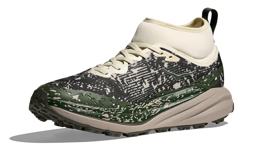 HOKA Speedgoat 6 GTX MID in Camouflage-Design mit hohem Schaft und Vibram-Außensohle