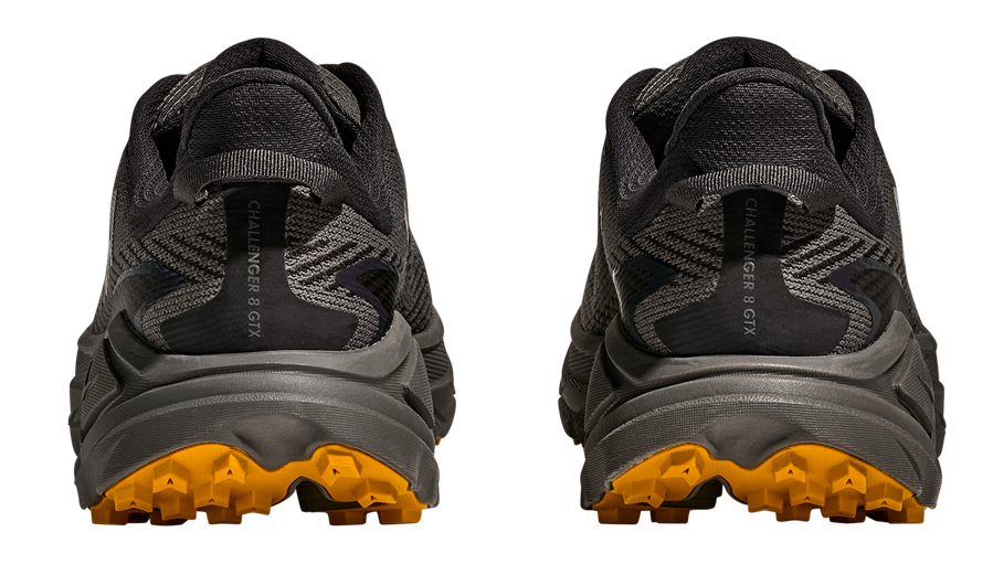Hoka Challenger 8 Goretex GTX - dungelgrau mit orangener Sohle